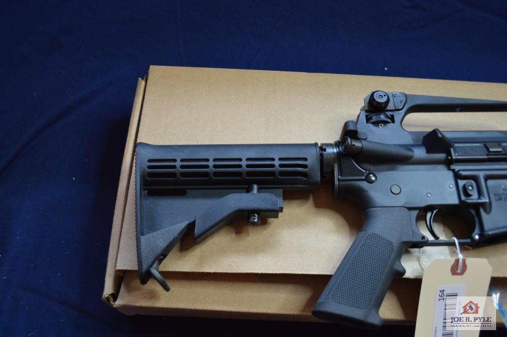 Colt AR15 A2 223. Serial LGC040053. Govt Carbine W/Box .
