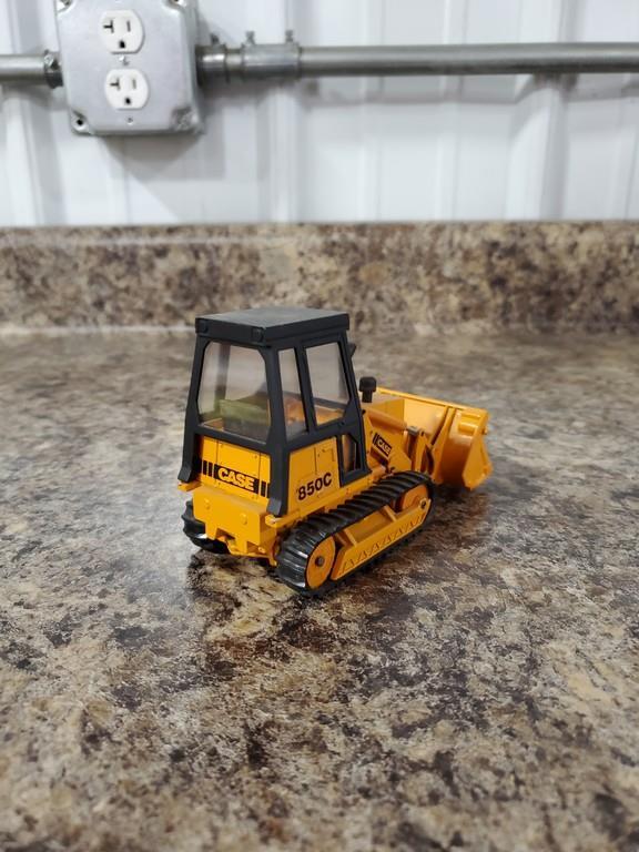 Case 850C Toy Crawler Loader