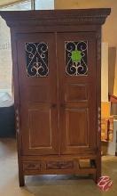 NEW Indonesia Mahogany Hand Carved 2-Door Entertainment