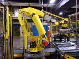 Fanuc M-410iB 160 Robot w/ Control System. (Removal Cost-Includes Breakdown