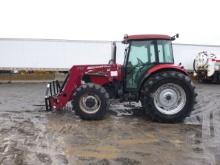 10 Case IH Farmall 95 Tractor (QEA 8084)