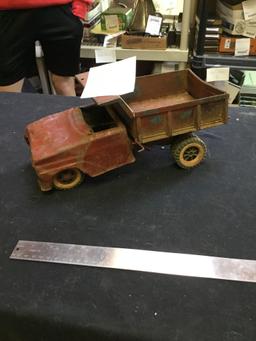 vintage Tonka, dump truck for parts