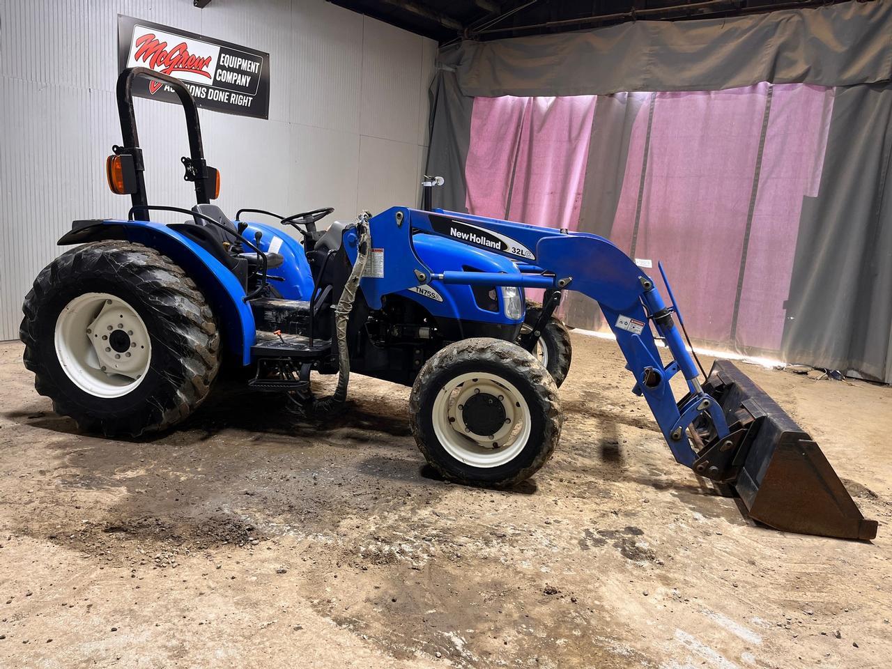 New Holland TN75SA Tractor with Loader