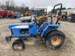 New Holland 2120 Utility Tractor