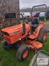 Kubota B7200 compact tractor, 4WD, 60in belly mower, HST, 951 hrs