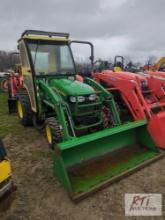 John Deere 2520 compact tractor, loader, cab, HST, 3pt hitch, PTO, 4WD, differential lock, heat,