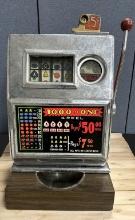 Harveys Vintage 4 Reel Table-Top 5Â¢ Slot Machine