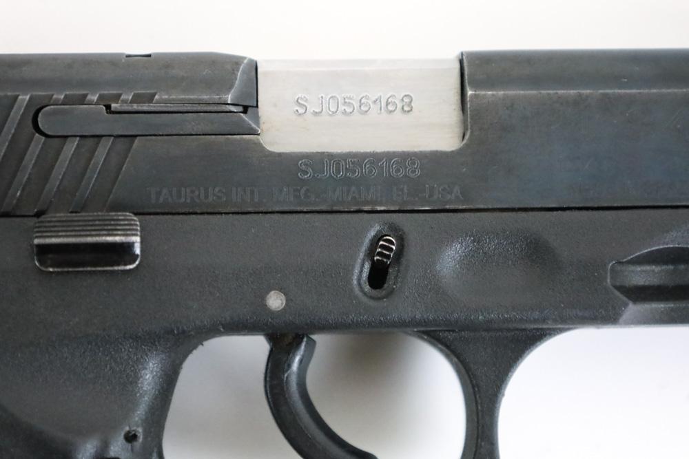 Taurus PT-840 .40 Cal Semi Auto Pistol