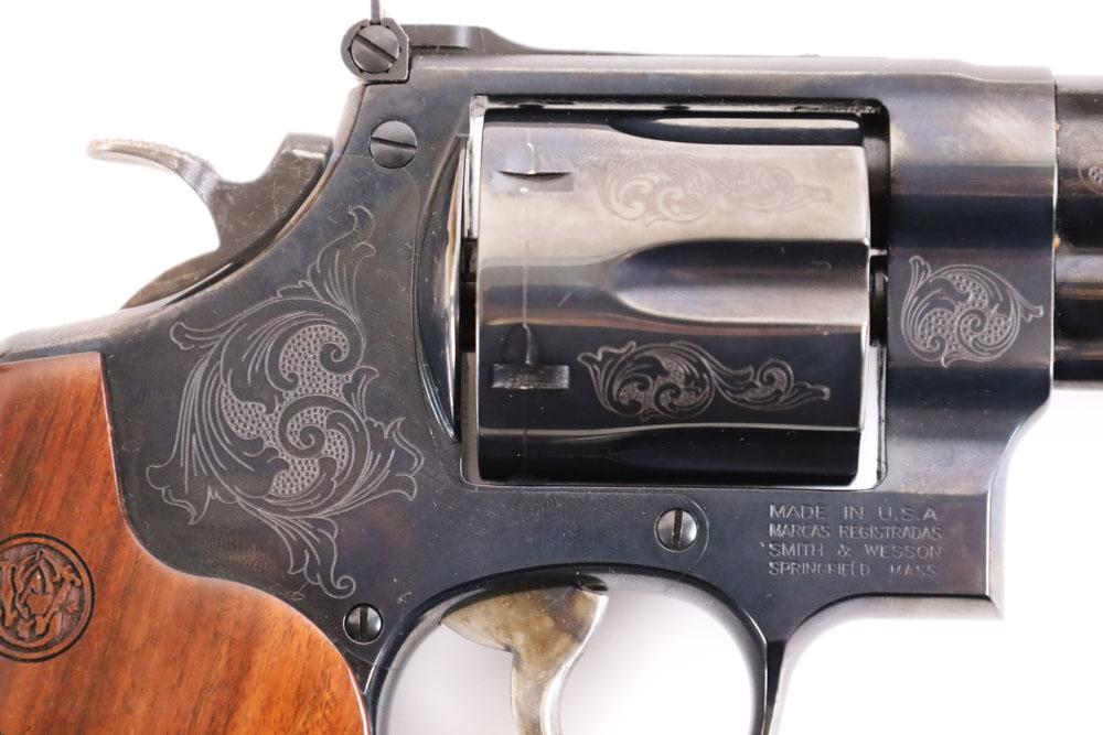 Smith & Wesson Model 29-10 .44 Mag Revolver w Case
