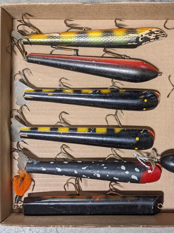 (11) Various Style Antique Musky Fishing Lures