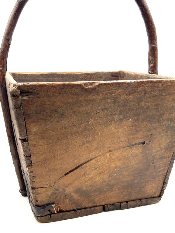 Antique Wood Jersey Grain Company Basket