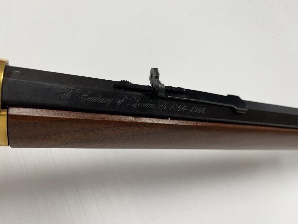 Winchester – Mdl 66 Centennial – Octagon Barrel – 30/30 Rifle w/box – Seria