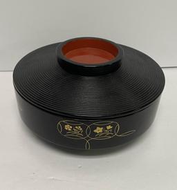 LIDDED BLACK LACQUER & RED SERVING BOWL