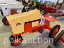 CASE 70 SERIES PEDAL TRACTOR
