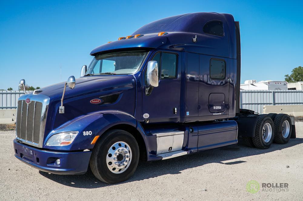 2013 PETERBILT 587 T/A Truck Tractor, Paccar MX13 Diesel, 10-Speed Transmission, 4-Bag Air Ride