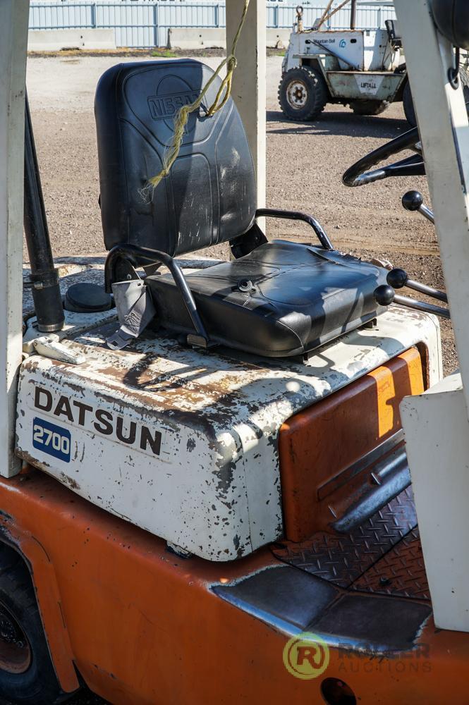 Datsun 2700 LB Diesel Forklift, Pneumatic Tires, Side Shift, Fork Positioning, 106in Lift Height,