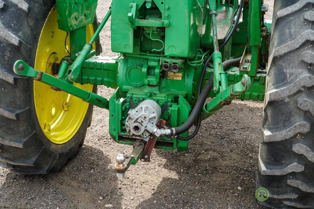 John Deere 3010 Tractor/Loader w/ Hay Grapple, Diesel, PTO, 3-Pt, Rear Auxiliary Hydraulics, Model