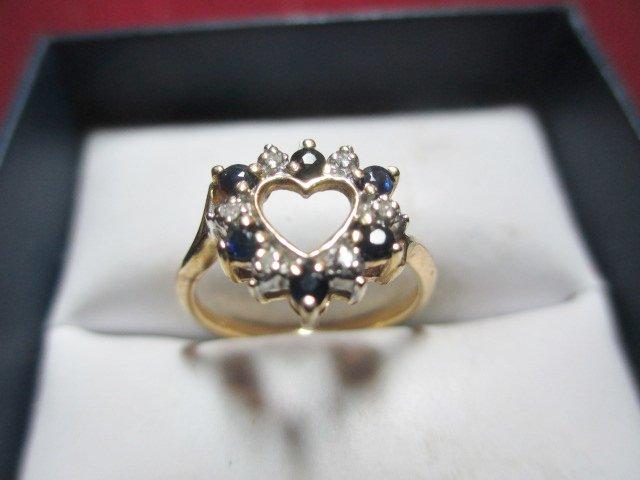 14K Yellow Gold and Diamond Ring - Size 5.75 - con 12