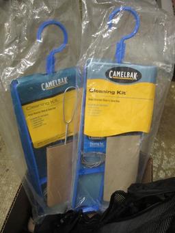 Camelback With 2 Camelback Cleaning Kits - con 317