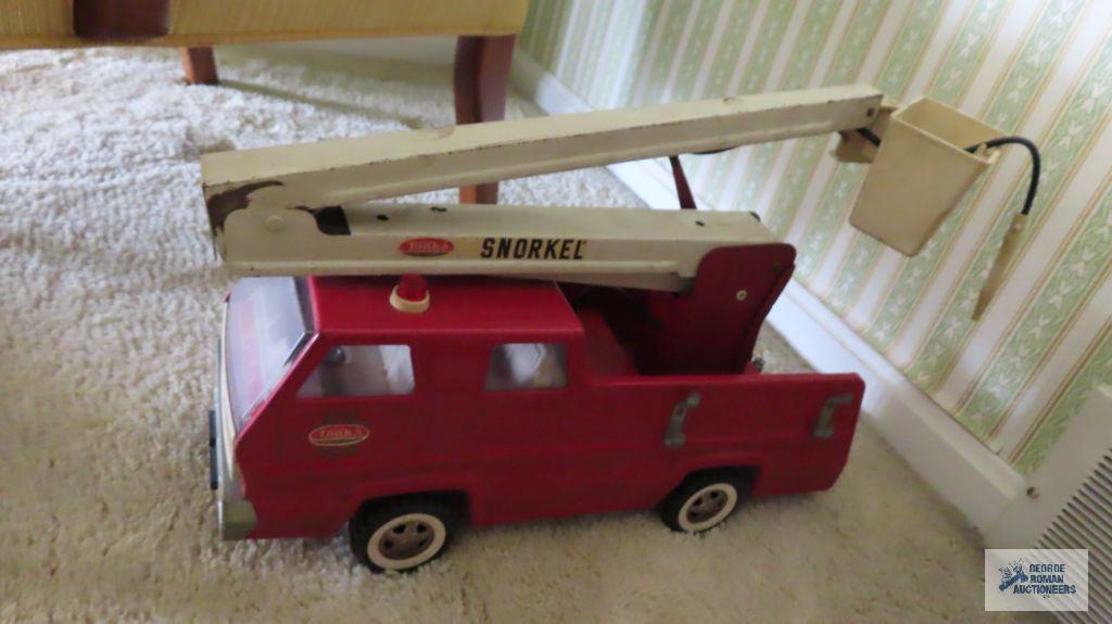 Vintage Tonka firetruck