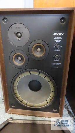 Pair of Jensen LS-5b speaker system