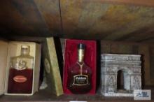 Two vintage decanters and Vino Rosso Paris decanter. No shipping!