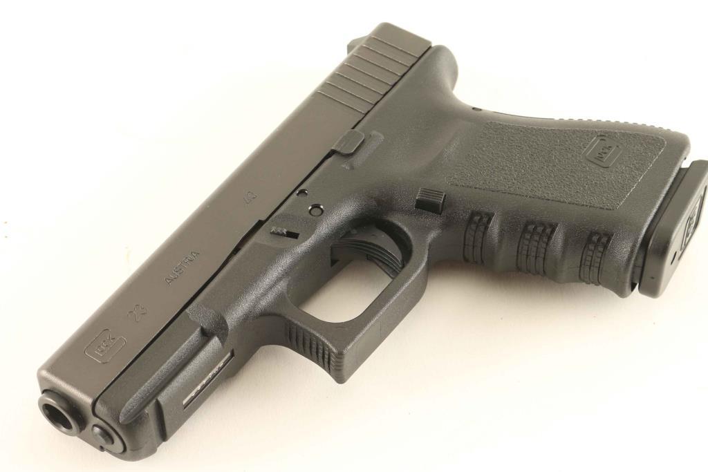 Glock 23 Gen 3 .40 S&W SN: TMA680