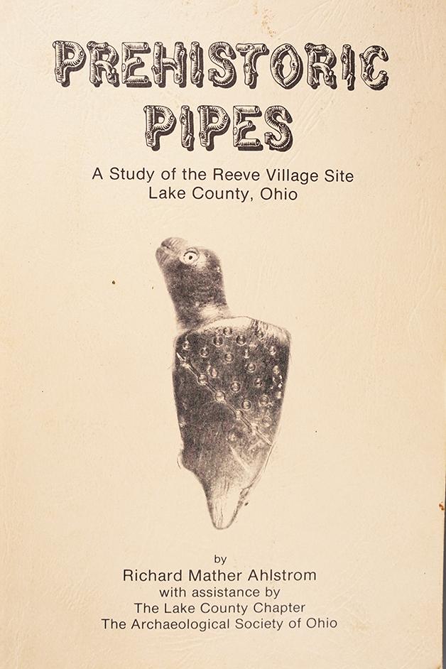 Sale Highlight! Reeve Village Site Bird Effigy Pipe. 2 9/16". Lake Co., OH. Pictured - book included