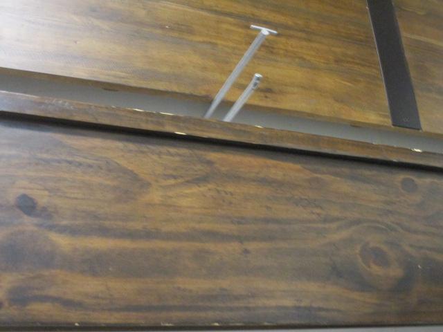 Standard Furniture King Size Plank Sleigh Bed
