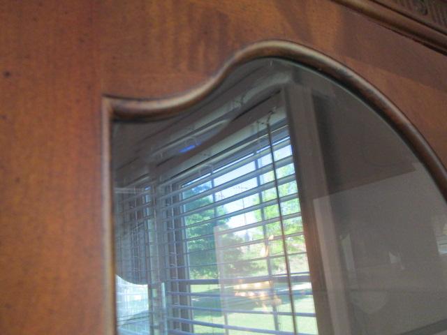Locking Illuminated Beveled Glass Door Curio Display Cabinet