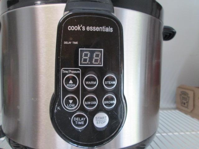 Cook's Essentials Electric Pressure Cooker