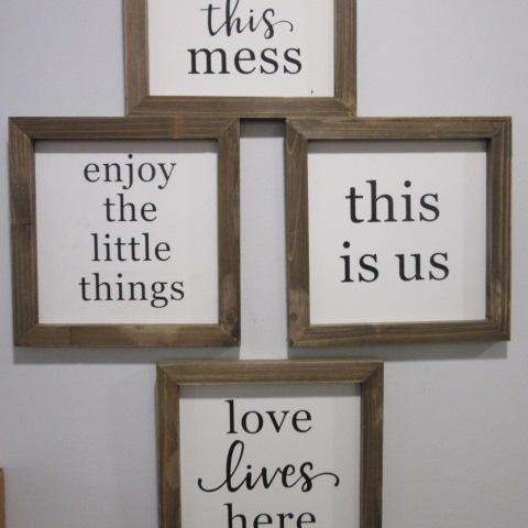 4 Piece Family and Home Plaques