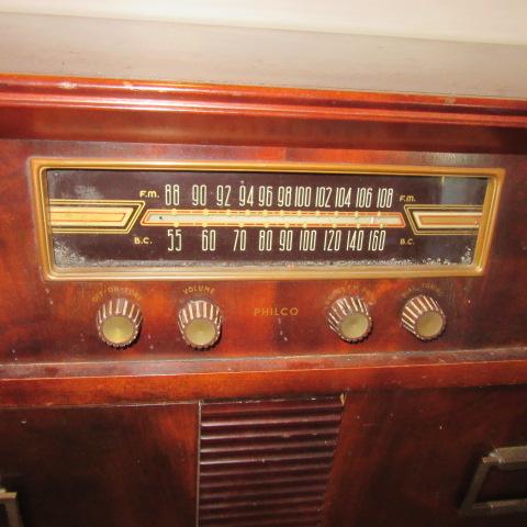 Midcentury Philco Tube Radio Stereo Console