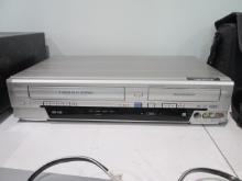 SV2000 DVD Recorder and VCR Combo