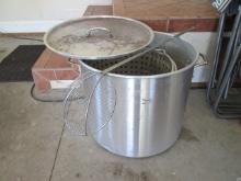 Large Outdoor Gourmet Stainless Low Country Boil Pot, Strainer Basket and Strainer Scoop