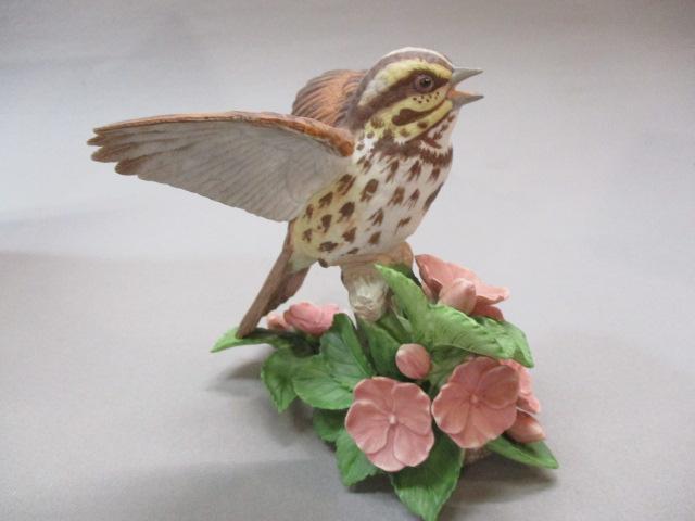 1998 Lenox "Song Sparrow"  Fine Porcelain Bird Figurine  4 1/2"