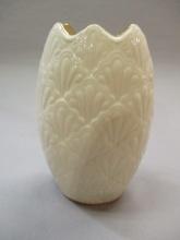 Lenox Jacquard Scalloped Rim Embossed Vase w/Gold Trim 6 1/2"