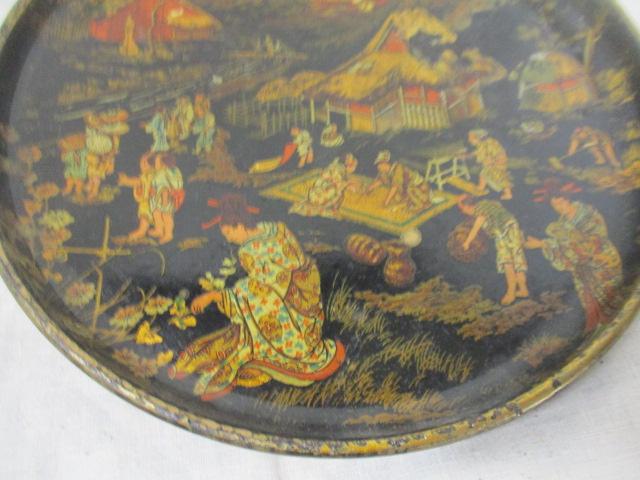 19th Century Papier Mache Round Tray w/Chinoisiere Gilt Decorations