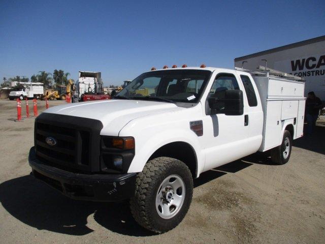 2008 Ford F350 Extended-Cab Utility Truck,