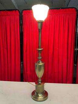 Vintage Rembrandt Lamps Brass Table Lamp w/ Frosted Glass Shade. Tested, Works. See pics.