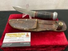 Vintage Remington UMC RH-32 Fixed Blade Knife w/ Sheath, 4 inch blade
