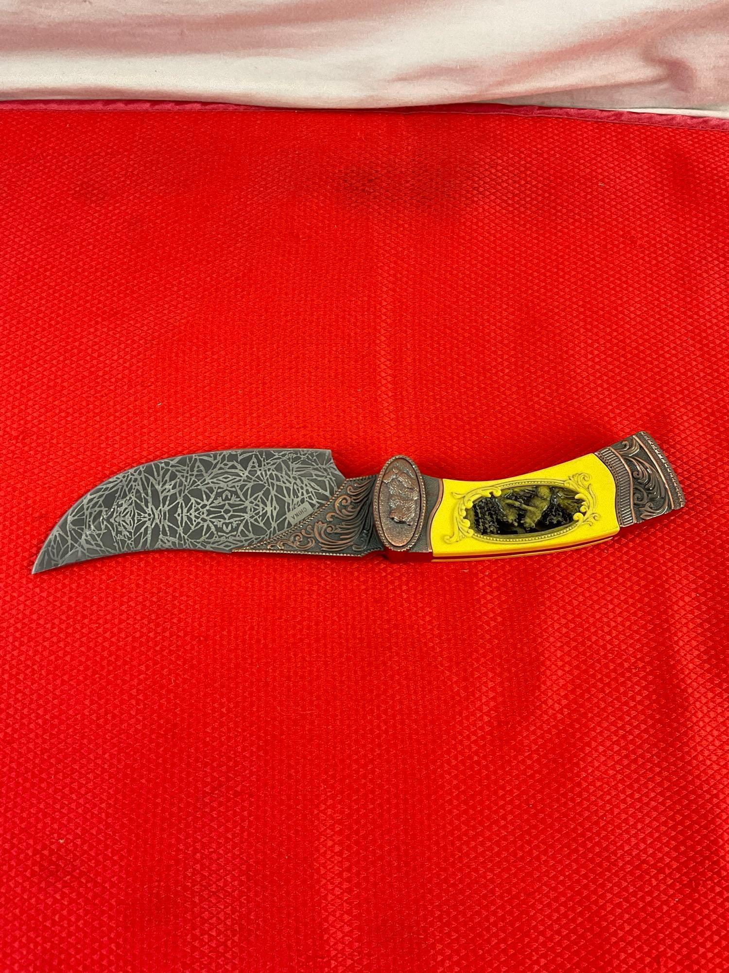 Stainless Steel 5" Fixed Blade Knife w/ Brown Bears Carved Resin Handle & Etched Blade. See pics.