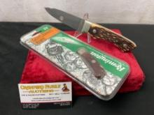 Pair of Remington Knives, Fixed Blade Skinner R-6 & Pocket Folding Gentleman Lockback R-5