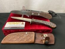 Pair of Vintage Remington Dupont Fixed Blade Knives, pair of RH-6 Campmaster Hunter