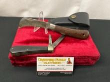 Pair of KA-BAR Folding Pocket Knives, Double blade Mini Trapper, & Hawkbill Draw Knife
