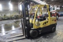 Hyster 120 Fortis, 12000lb Forklift Triple Stage Mast, Solid Tires, Propane