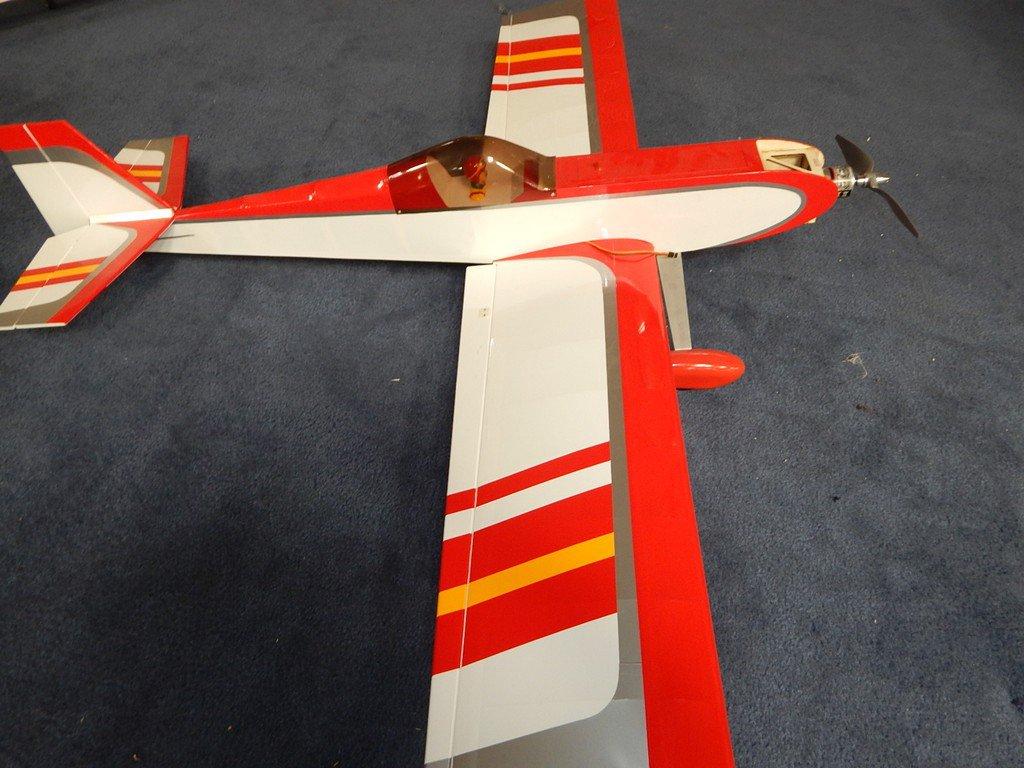 RED/WHITE ELECTRIC G-32 AIRPLANE