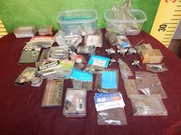 LARGE MIXED LOT OF AIRPLANE PARTS AND MOTOR'S