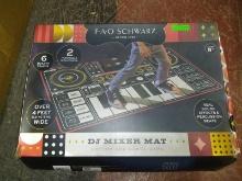 BL-FAO Schwarz DJ Mixer Mat