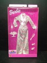 Barbie-Fashion Avenue -Breakfast Nook Outfit